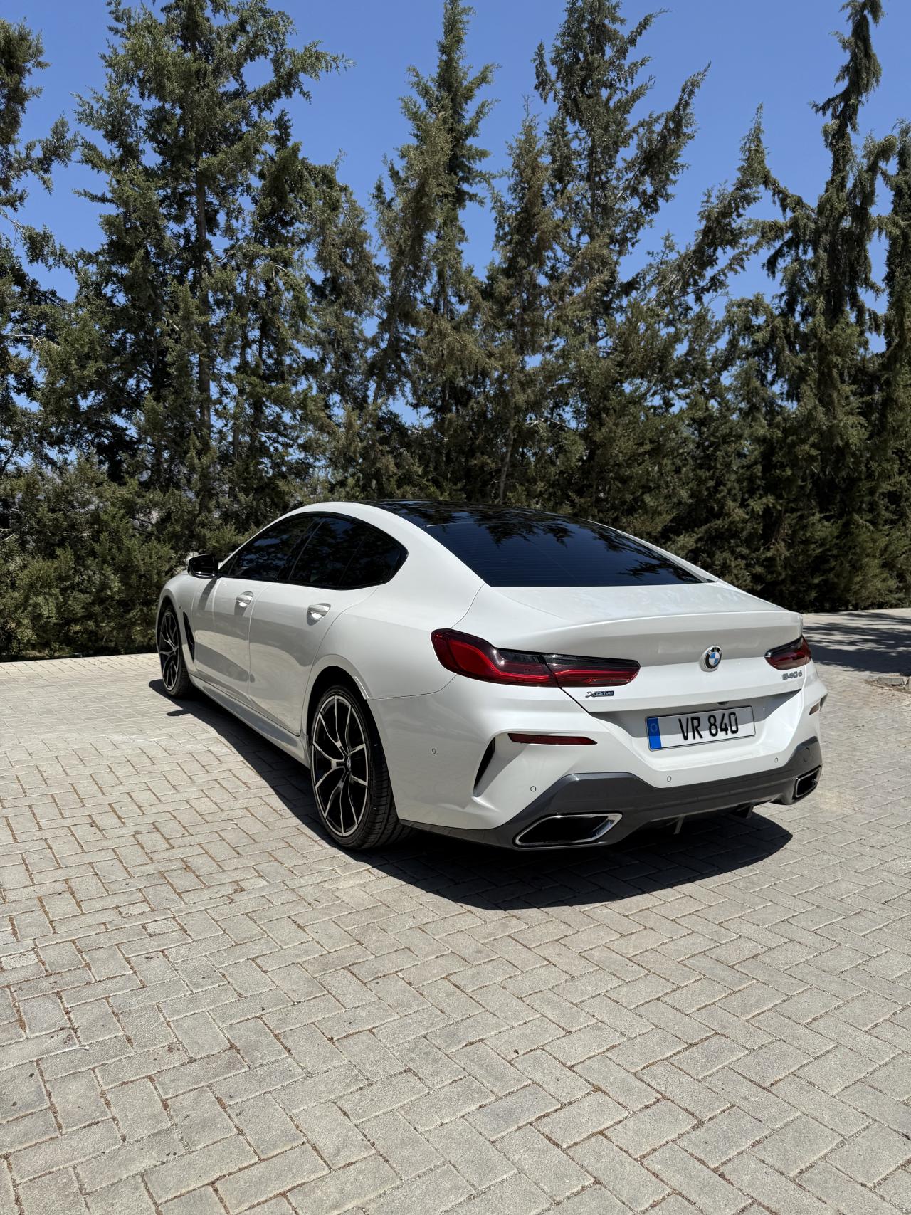 BMW 8 SERİSİ 202 MODEL OTOMATİK 