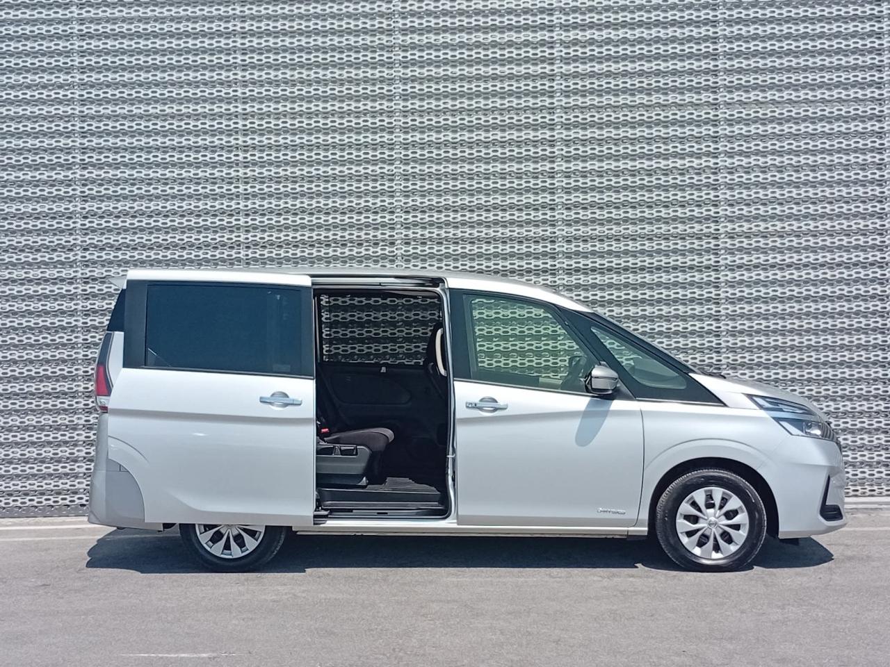 NISSAN SERENA 2022 MODEL OTOMATİK 