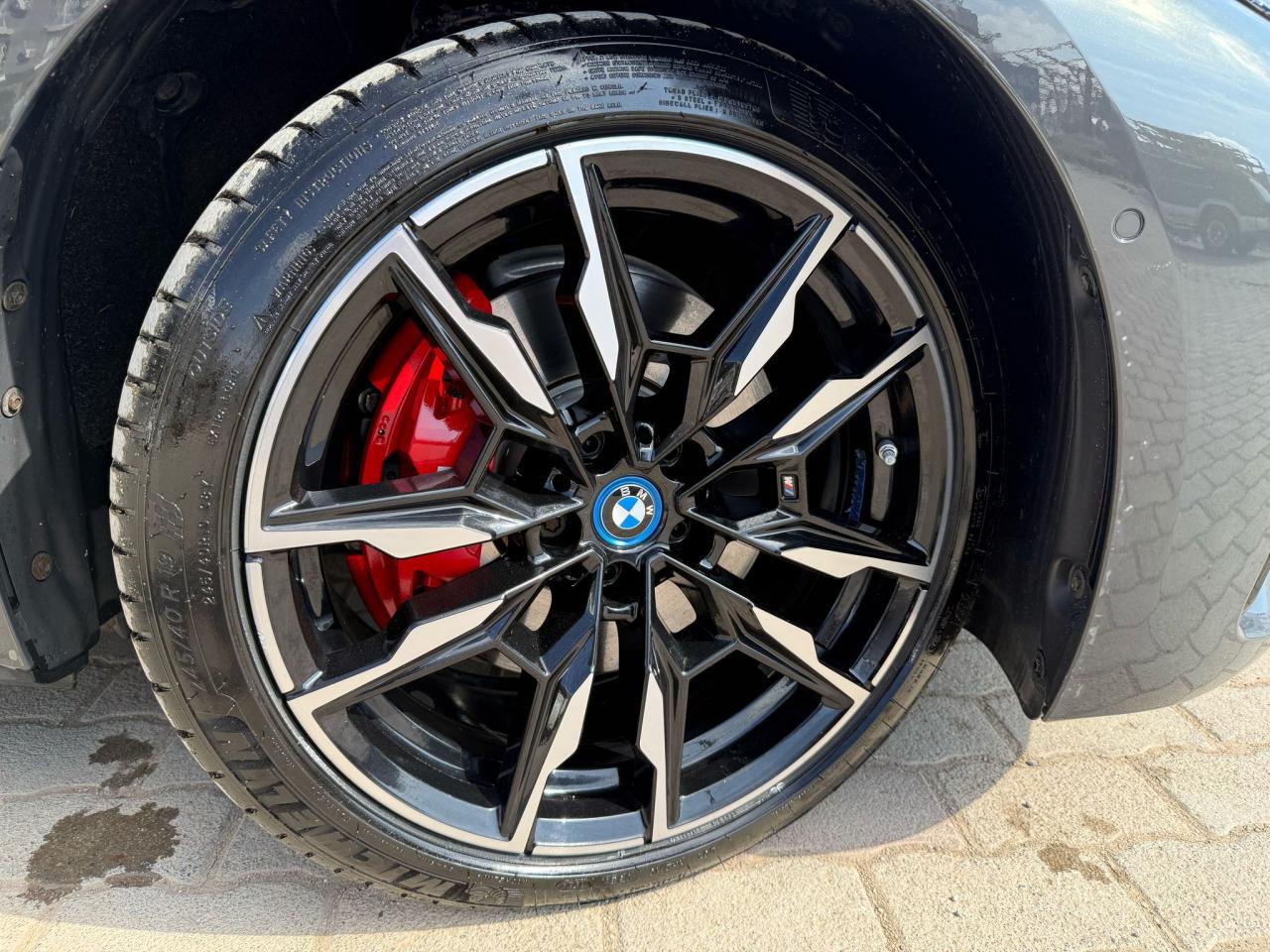 BMW İ SERİSİ 2023 MODEL OTOMATİK 