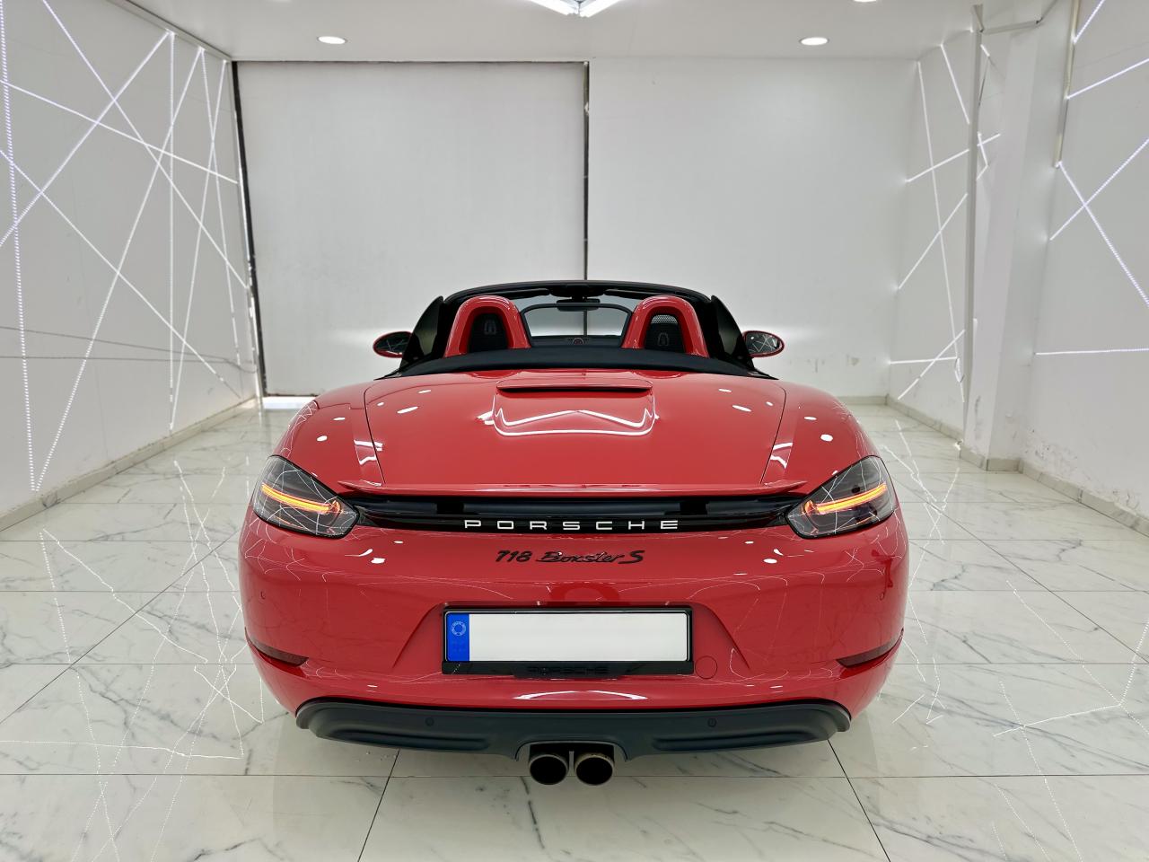 PORSCHE 718 2021 MODEL OTOMATİK 