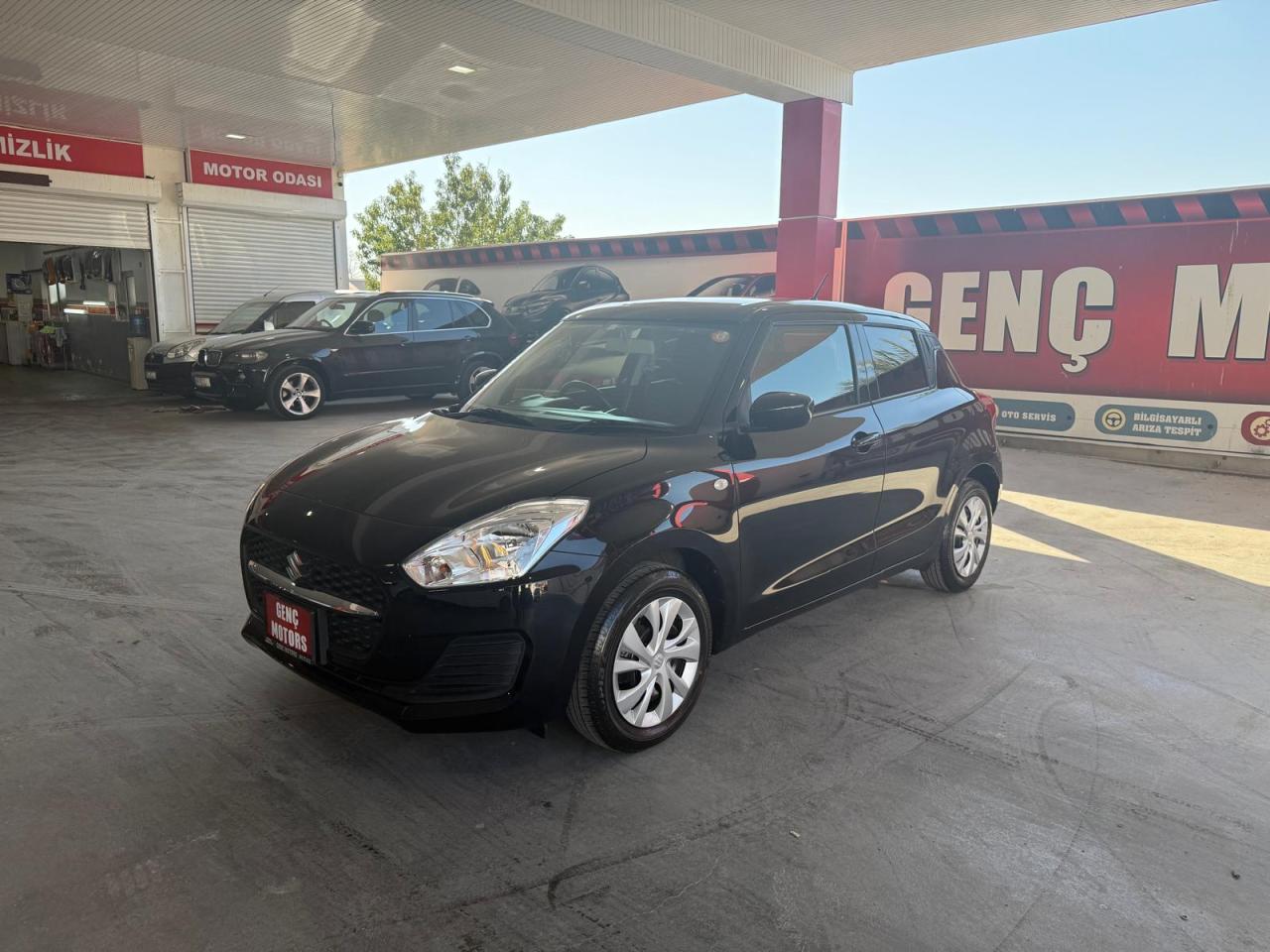 SUZUKI SWIFT 2023 MODEL OTOMATİK 