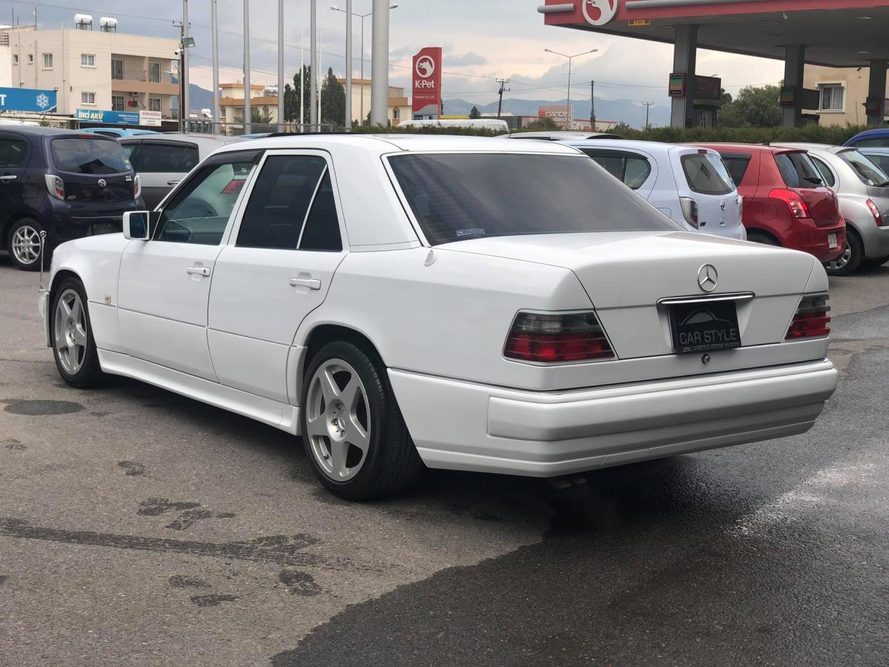MERCEDES BENZ E SERİSİ 1989 MODEL OTOMATİK 