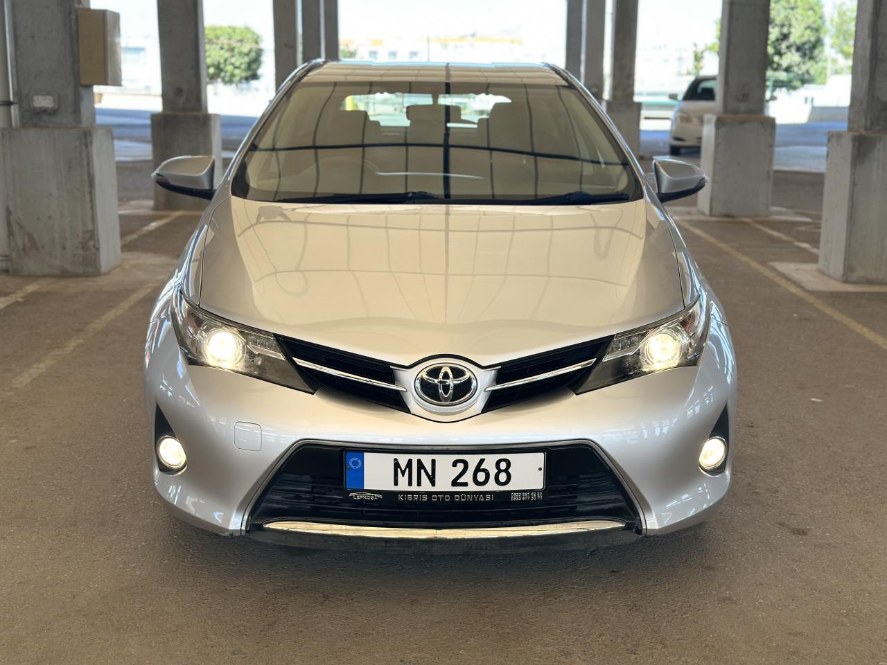 Toyota Auris 2013 Model Otomatik