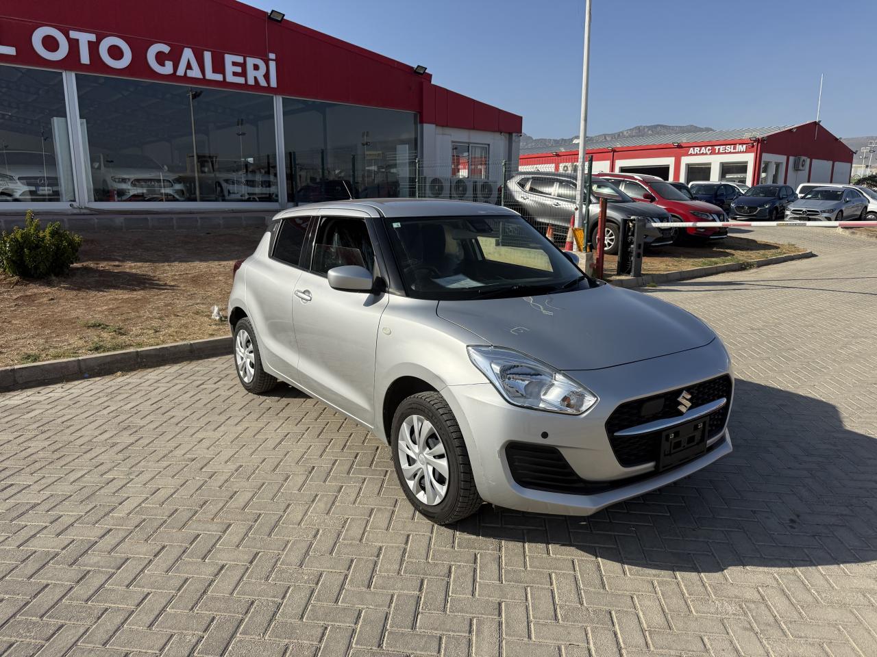 SUZUKI SWIFT 2021 MODEL OTOMATİK 