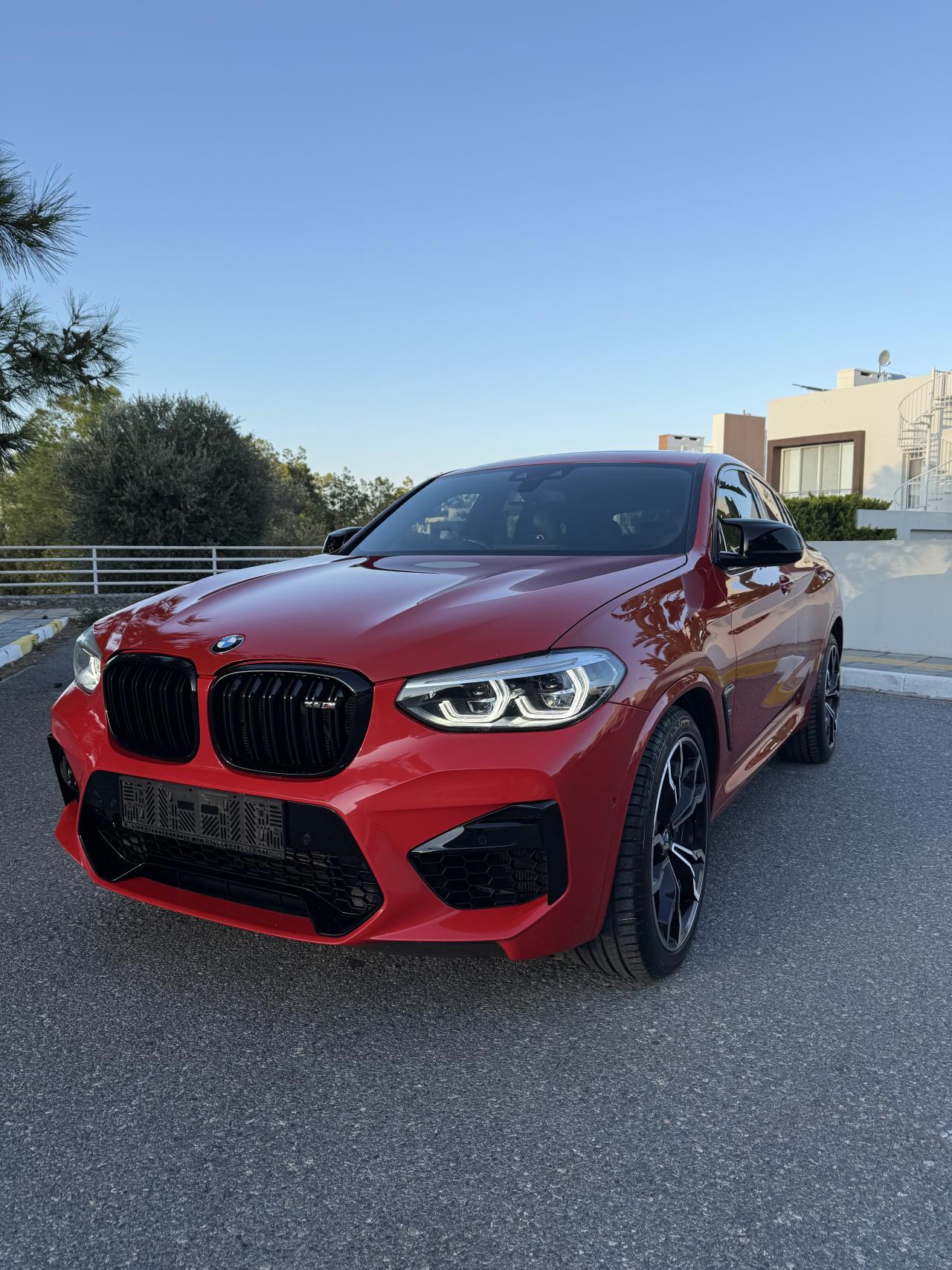 BMW X4 2020 Model Otomatik Aksesuarlı ve Masrafsızdır